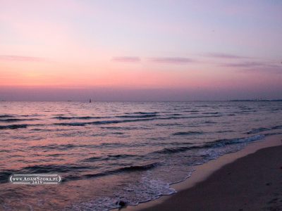 Plaża Gdańsk i Sopot o świcie. Zatoka Gdańska. Plaża Gdańsk i Sopot o świcie. Zatoka Gdańska.