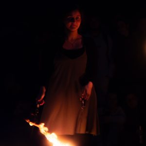 Pokaz Teatr Ognia Fire Show, występ grupy Manipura - w ramach festiwalu teatru ulicznego FETA. Zdjęcia wykonał Adam Szoka. Pokaz Teatr Ognia Fire Show, występ grupy Manipura - w ramach festiwalu teatru ulicznego FETA.