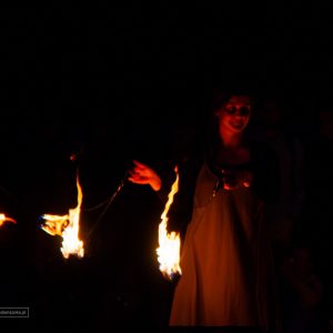 Pokaz Teatr Ognia Fire Show, występ grupy Manipura - w ramach festiwalu teatru ulicznego FETA. Zdjęcia wykonał Adam Szoka. Pokaz Teatr Ognia Fire Show, występ grupy Manipura - w ramach festiwalu teatru ulicznego FETA.