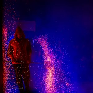 Pokaz Teatr Ognia Fire Show, występ grupy Manipura - w ramach festiwalu teatru ulicznego FETA. Zdjęcia wykonał Adam Szoka. Pokaz Teatr Ognia Fire Show, występ grupy Manipura - w ramach festiwalu teatru ulicznego FETA.